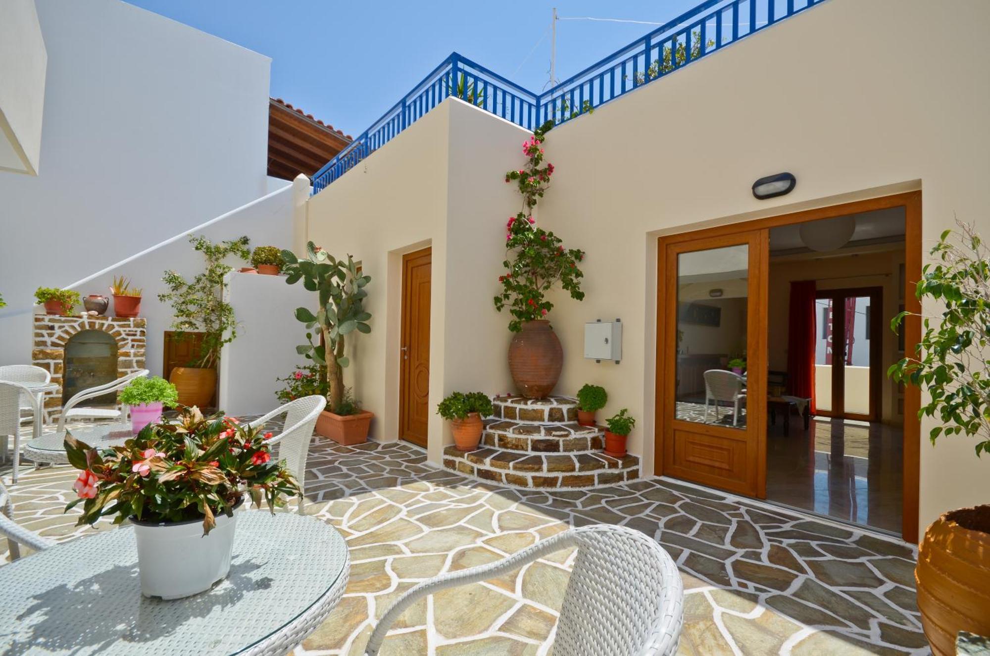 Margo Studios Naxos City Extérieur photo