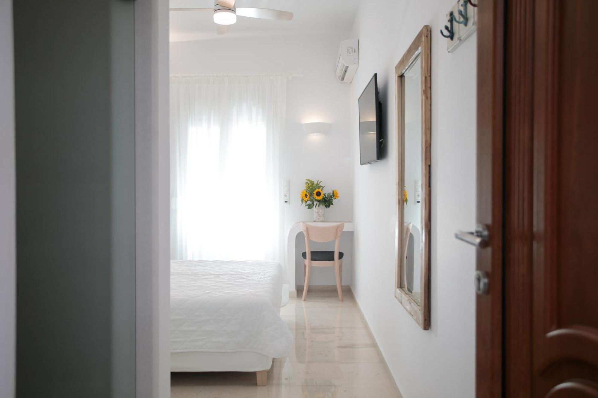 Margo Studios Naxos City Extérieur photo