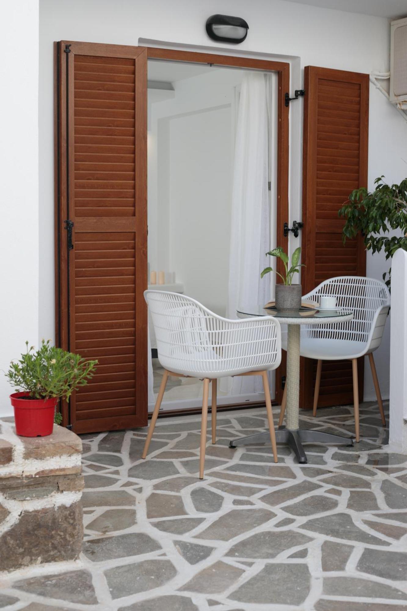 Margo Studios Naxos City Extérieur photo