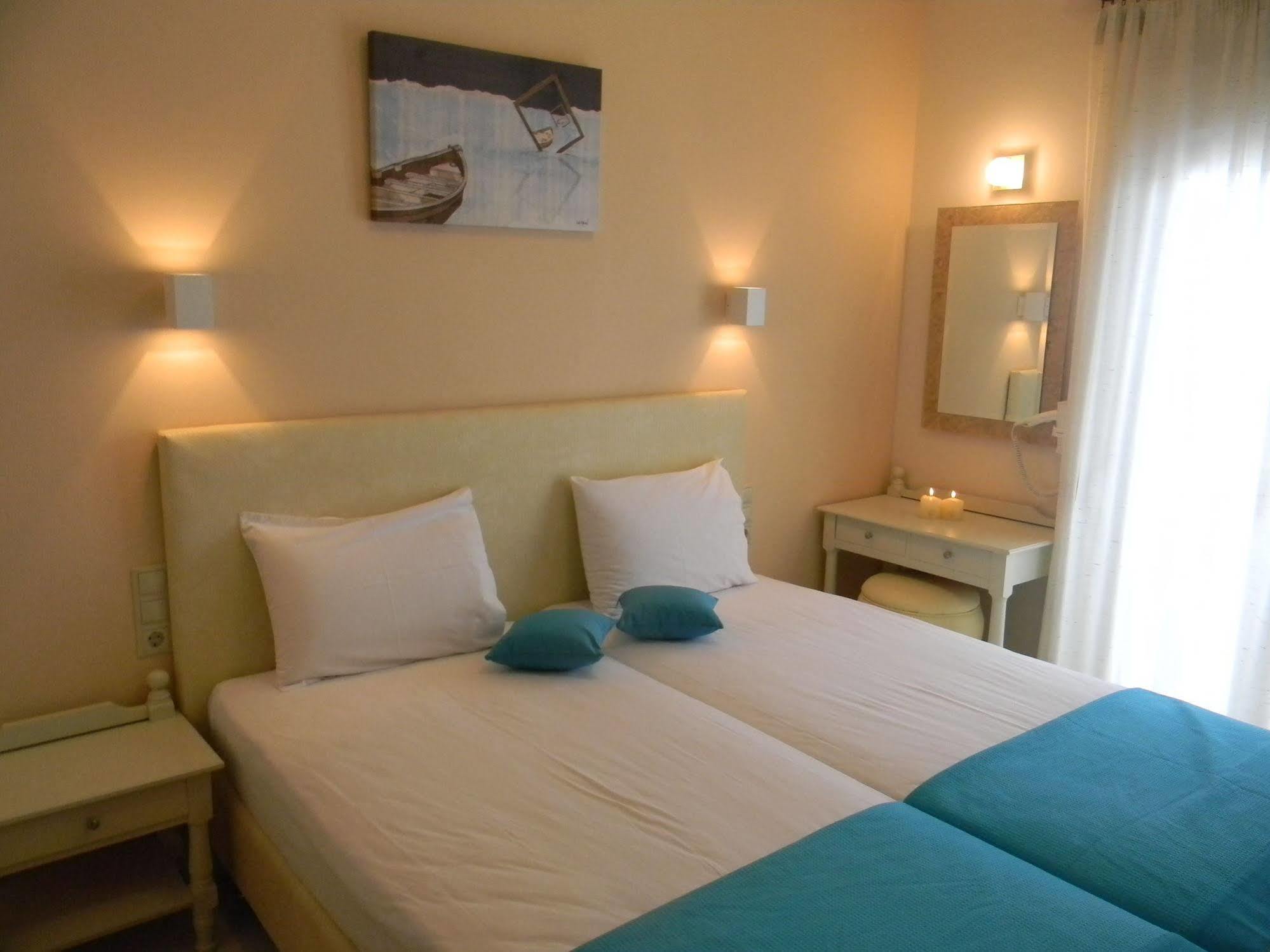 Margo Studios Naxos City Extérieur photo
